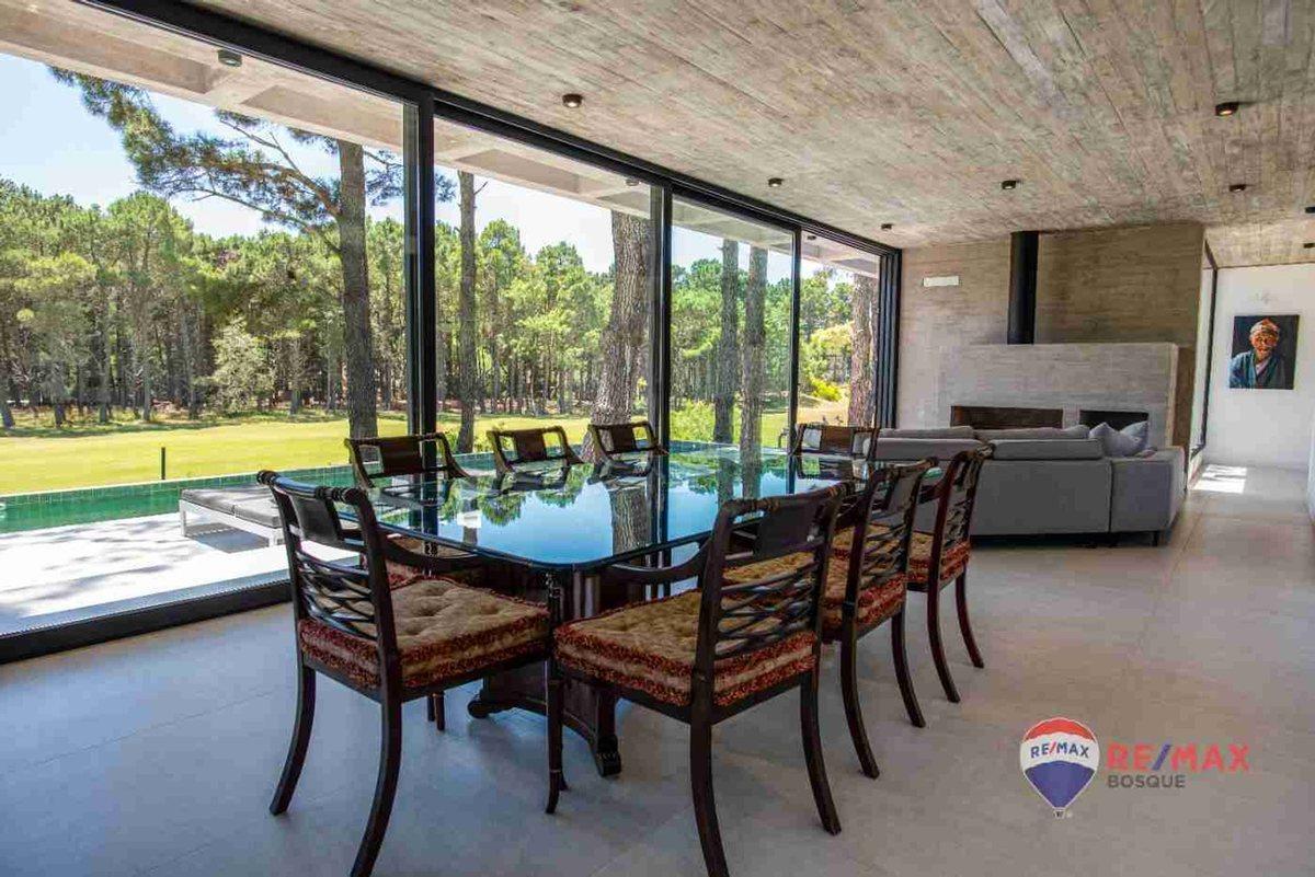 Foto de CASA EN VENTA ISLA DEL GOLF PINAMAR 4 DORMITORIOS, imagen 4