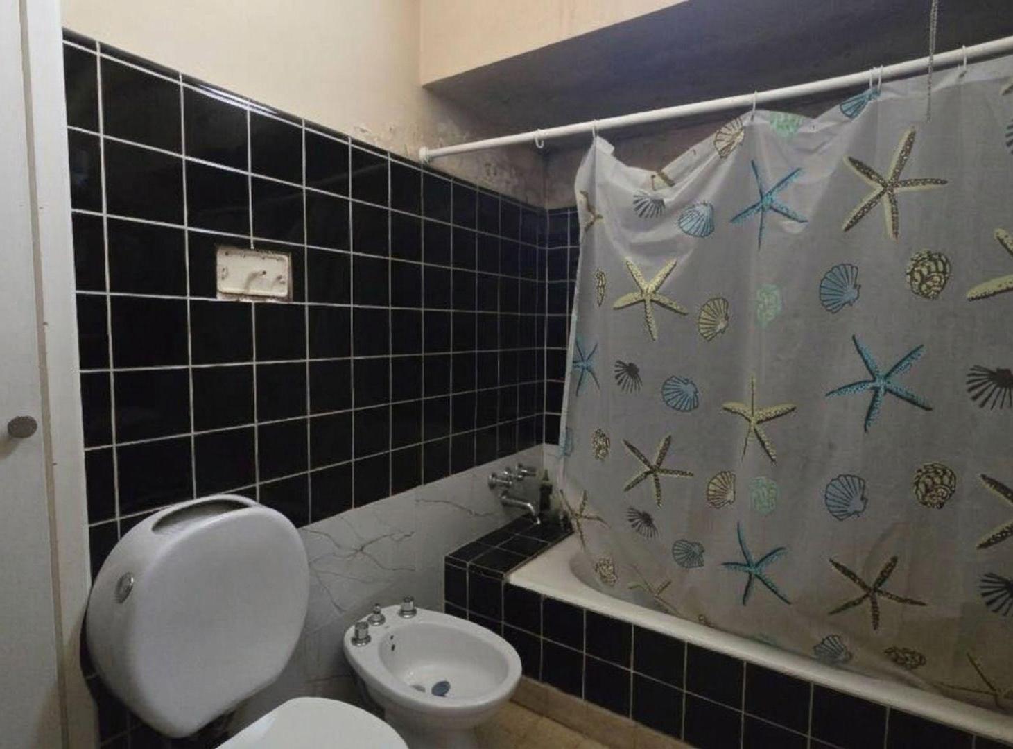 Foto de CASA EN VENTA MADARIAGA LOTE MULTIFAMILIAR, imagen 3