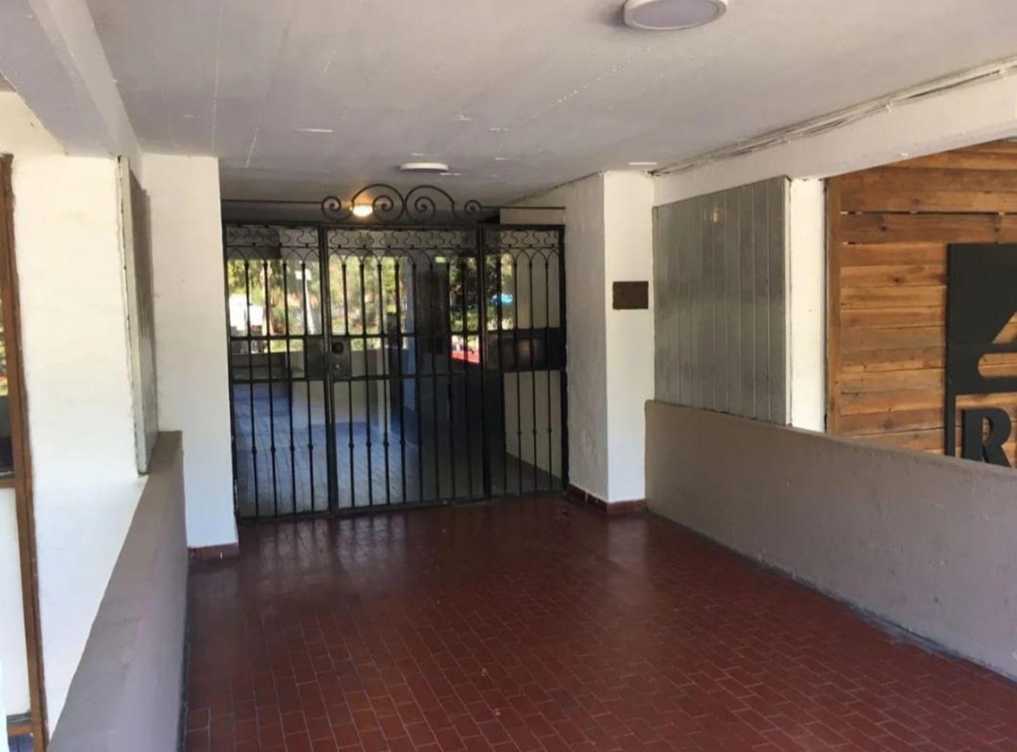 Foto de DEPARTAMENTO EN VENTA EN PINAMAR, imagen 2