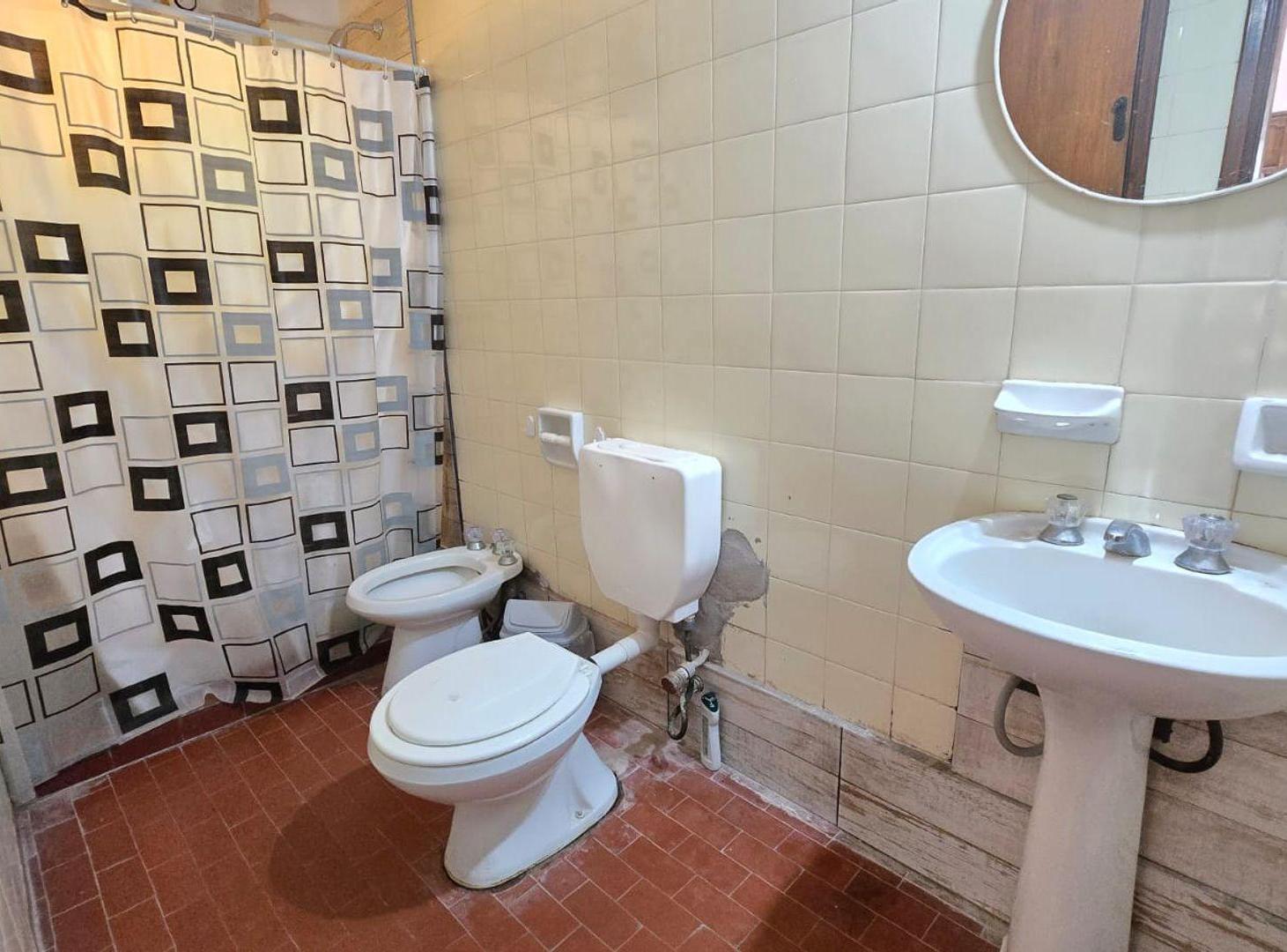 Foto de DEPARTAMENTO PH EN VENTA 2 AMBIENTES COSTA AZUL, imagen 3