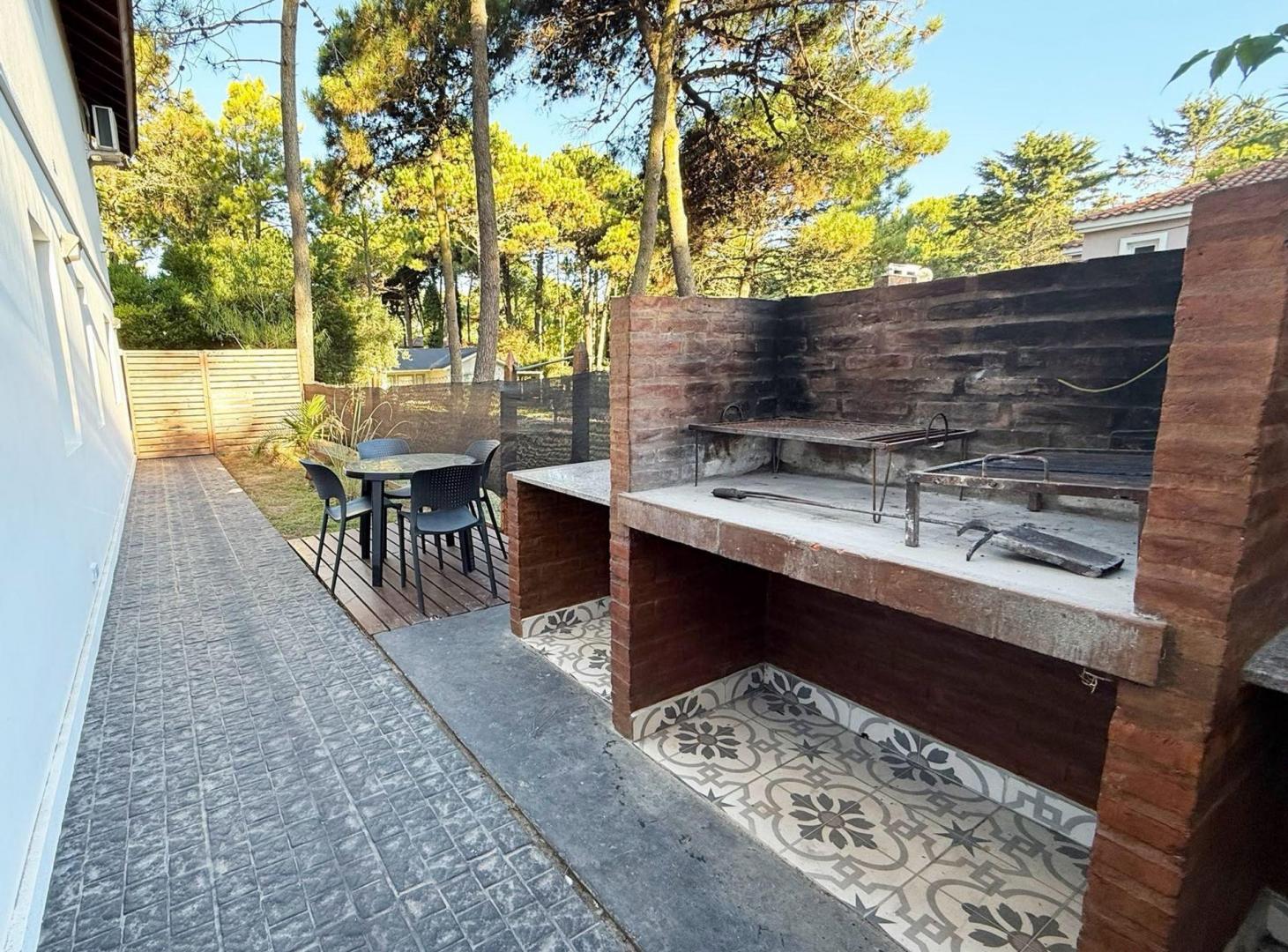 Foto de Alquiler pinamar departamento tres ambientes, imagen 4
