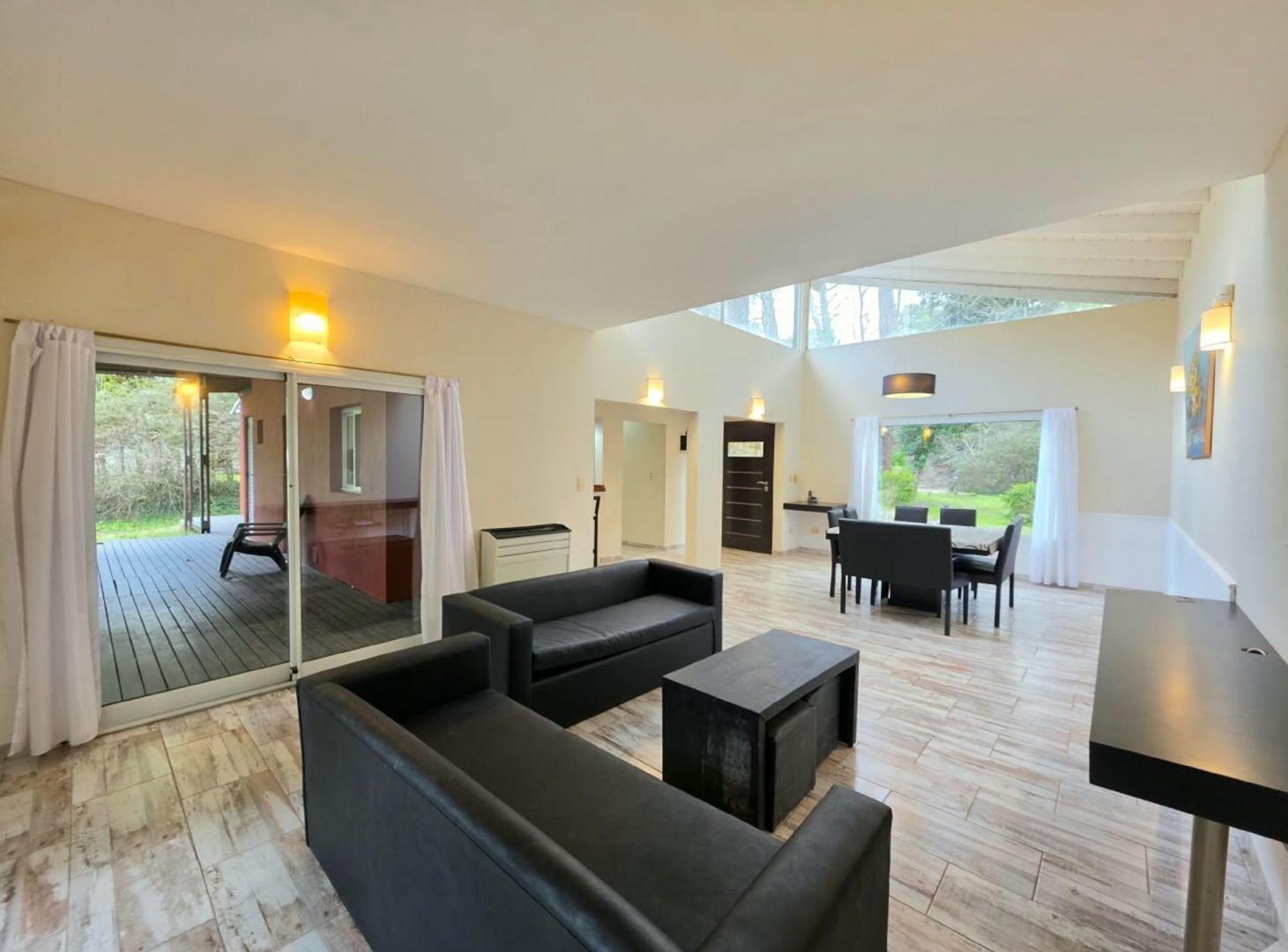 Foto de Casa venta Carilo, imagen 1