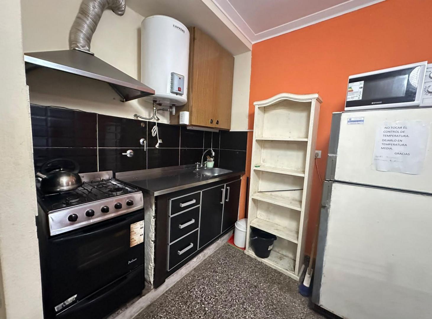 Foto de DEPARTAMENTO C/VISTA A LA CALLE VENTA MAR DE AJO, imagen 4