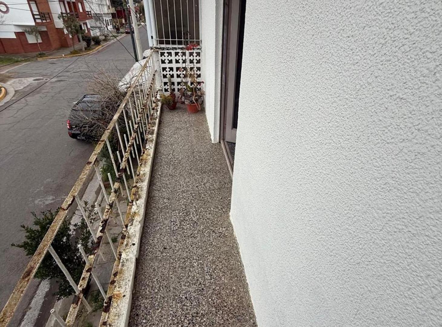 Foto de Venta amplio Monoambiente c/ balcón en Las Toninas, imagen 3