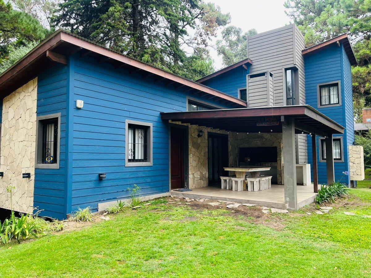 Foto de VENTA CASA VALERIA DEL MAR CINCO AMBIENTES, imagen 4