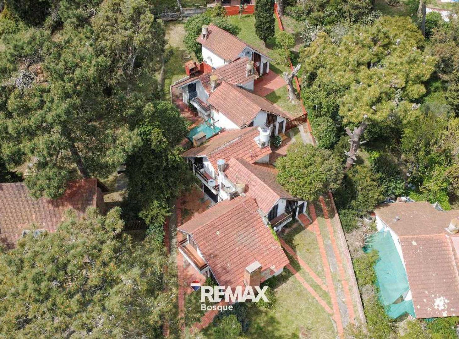Foto de VENTA DUPLEX GESELL 3 AMBIENTES CON COCHERA, imagen 2