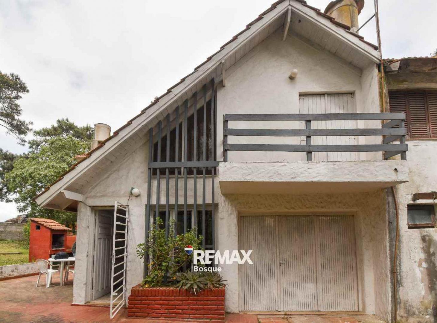 Foto de VENTA DUPLEX GESELL 3 AMBIENTES CON COCHERA, imagen 1