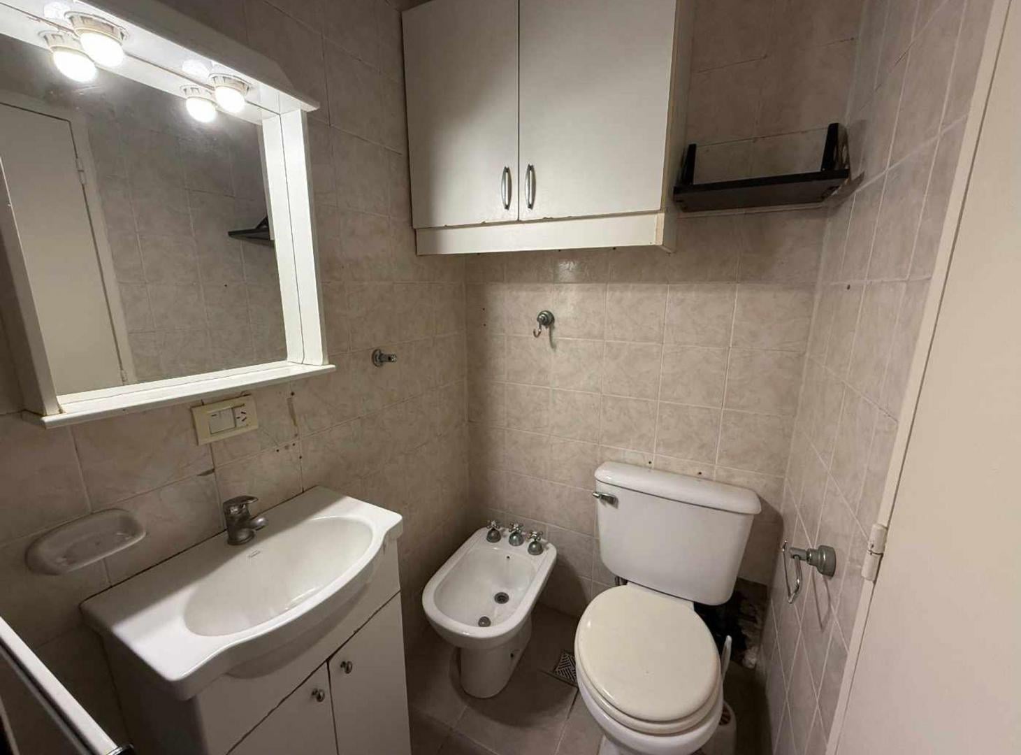 Foto de VENTA DEPARTAMENTO PINAMAR GAS NAT SIN EXPENSAS, imagen 3