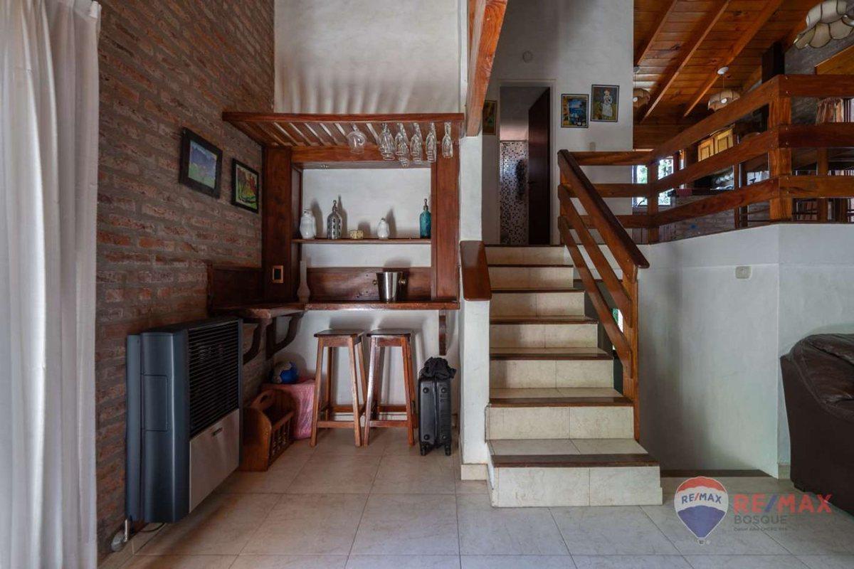 Foto de VENTA CHALET 4 AMB CON AMPLIO JARDIN EN B5 PINAMAR, imagen 4