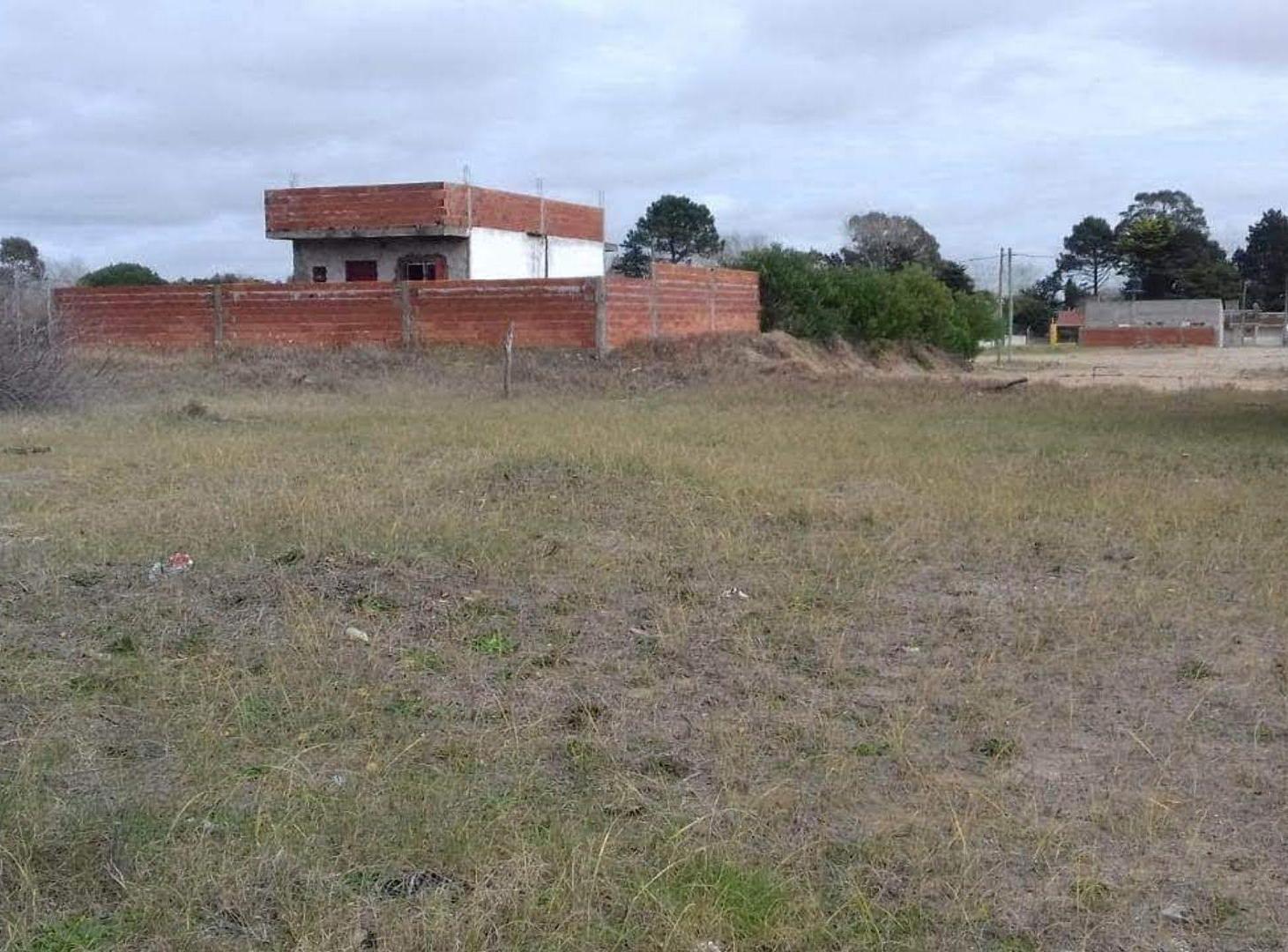 VENTA LOTE 600 M² CON OBRA INICIADA – LAS TONINAS