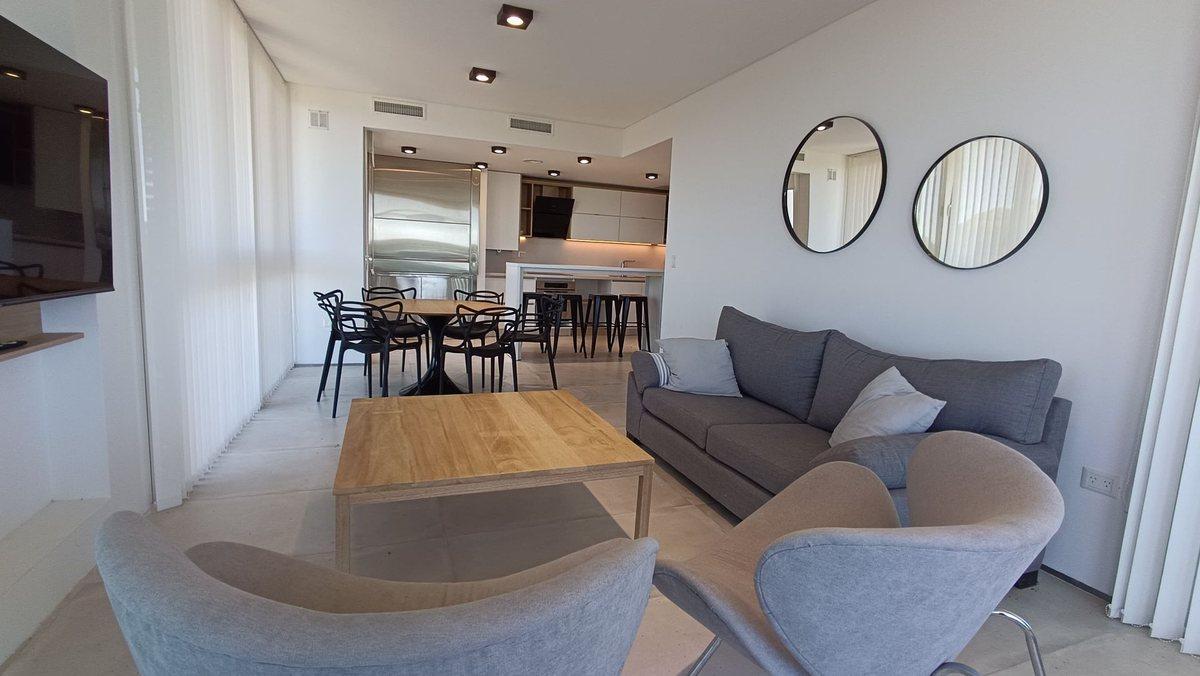 Foto de VENTA DEPARTAMENTO PINAMAR, imagen 2