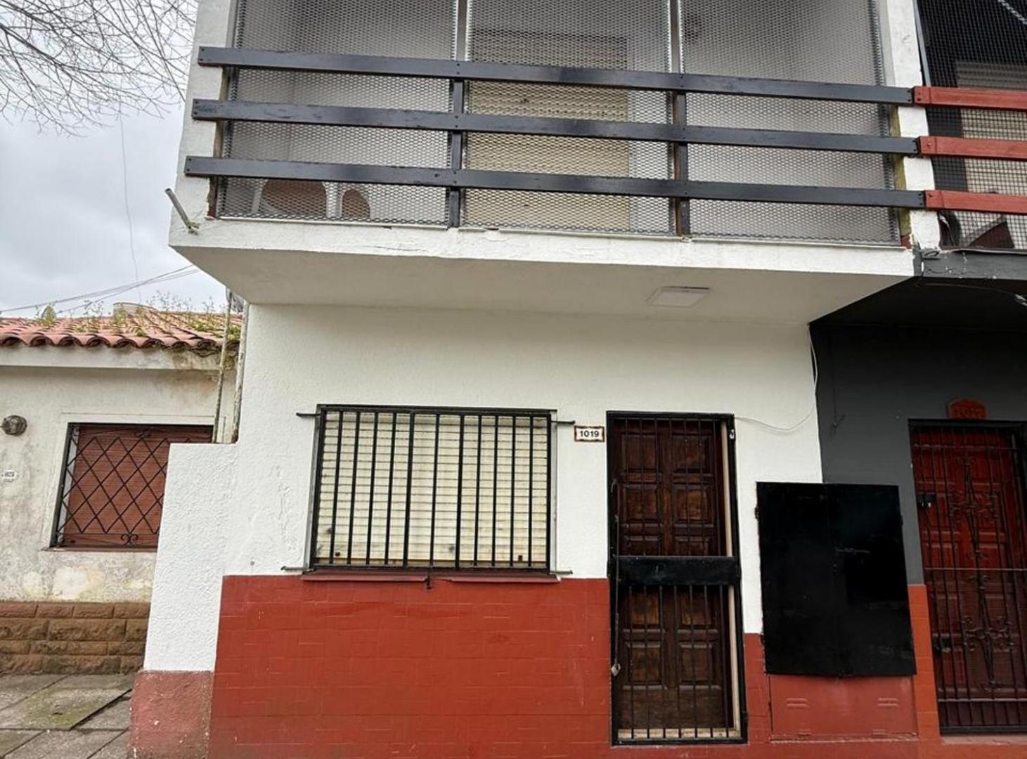 Foto de VENTA Dúplex 3 Ambientes c/balcón - Santa Teresita, imagen 2