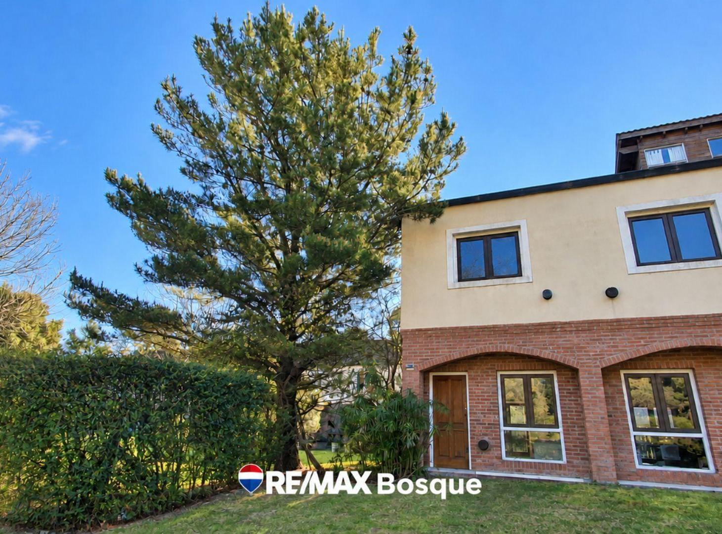 Foto de VENTA DUPLEX PINAMAR BUNGE 4 AMBIENTES, imagen 1