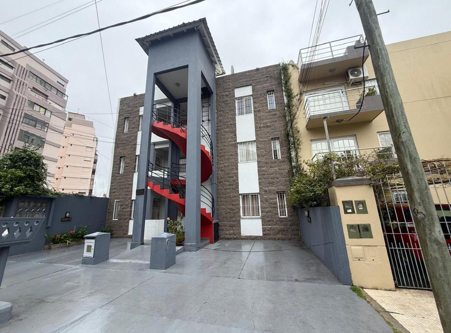 Foto de VENTA DEPARTAMENTO 3 AMBIENTES GAS NATURAL, imagen 2
