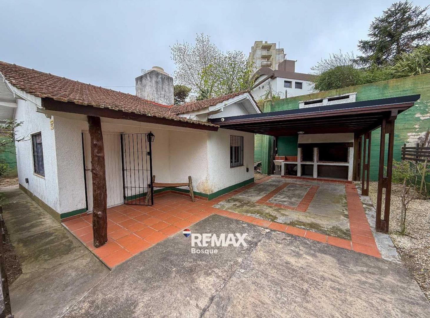 Foto de VENTA CASA GESELL 3 AMBIENTES GAS NATURAL, imagen 2