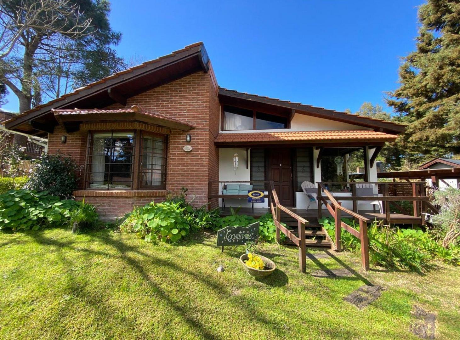 Foto de CASA Y DEPARTAMENTO EN VENTA PINAMAR B5, imagen 1
