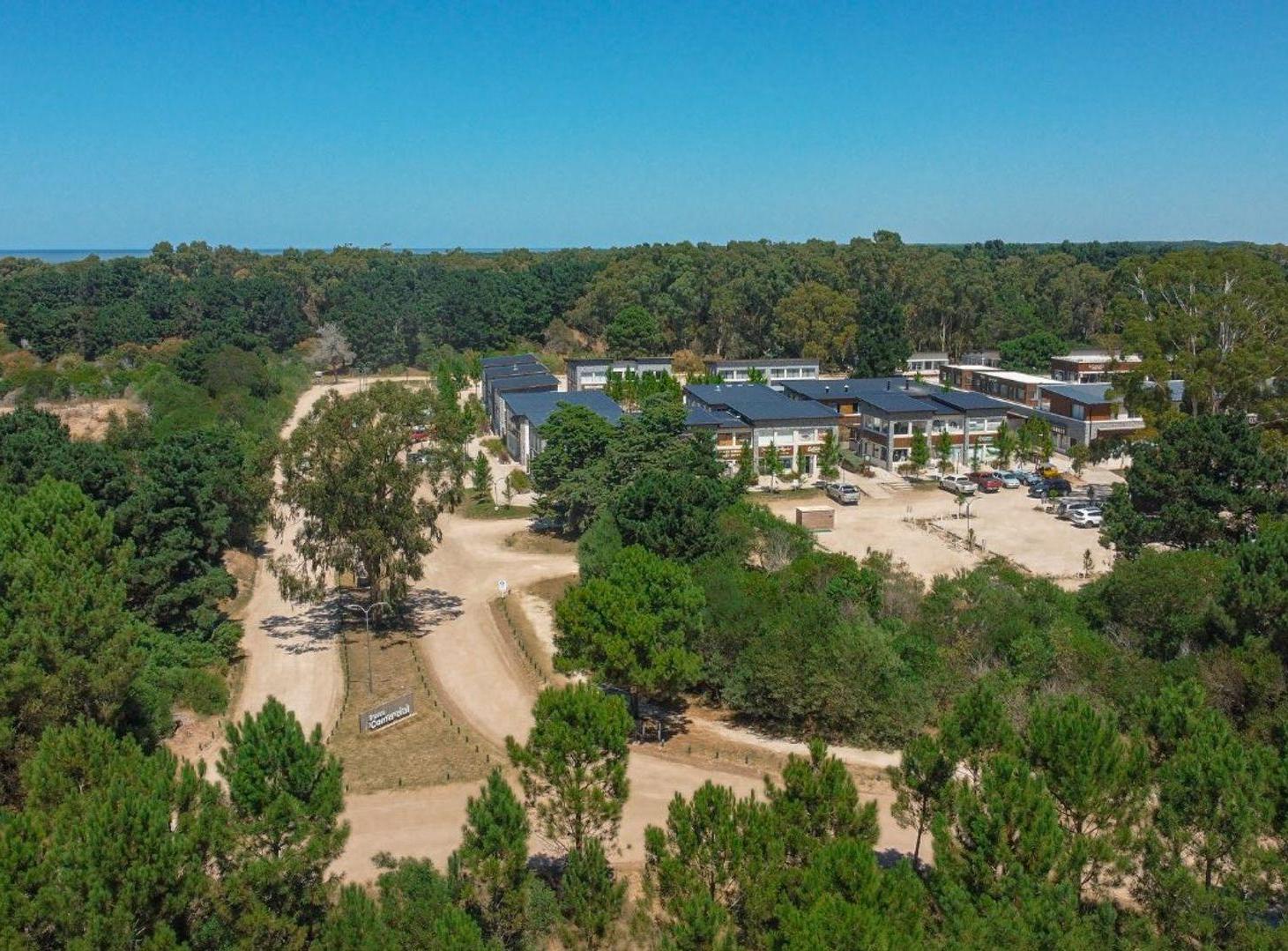 Foto de VENTA 2 LOCALES EN COSTA ESMERALDA, imagen 2