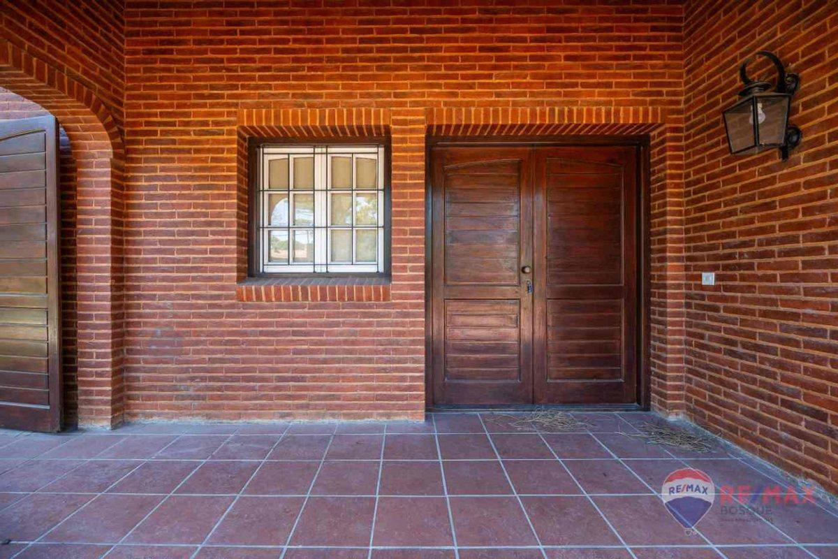Foto de Casa en Venta 5 ambientes y dependencia en Pinamar, imagen 3