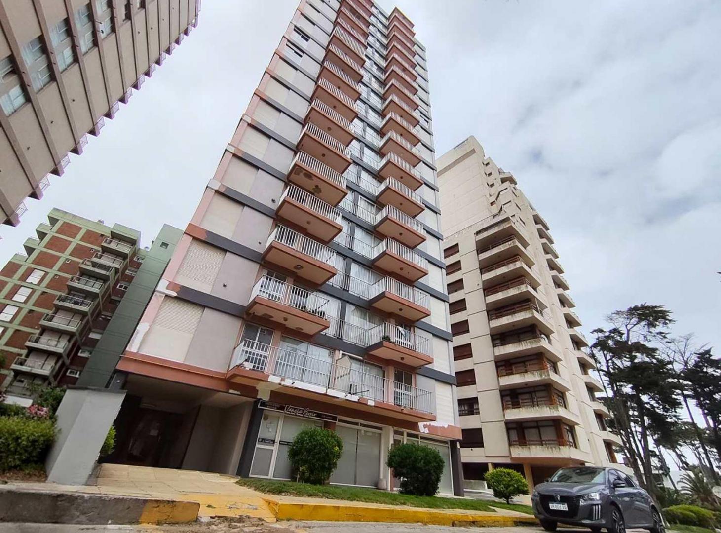 Foto de DEPARTAMENTO EN VENTA EN PINAMAR, imagen 1