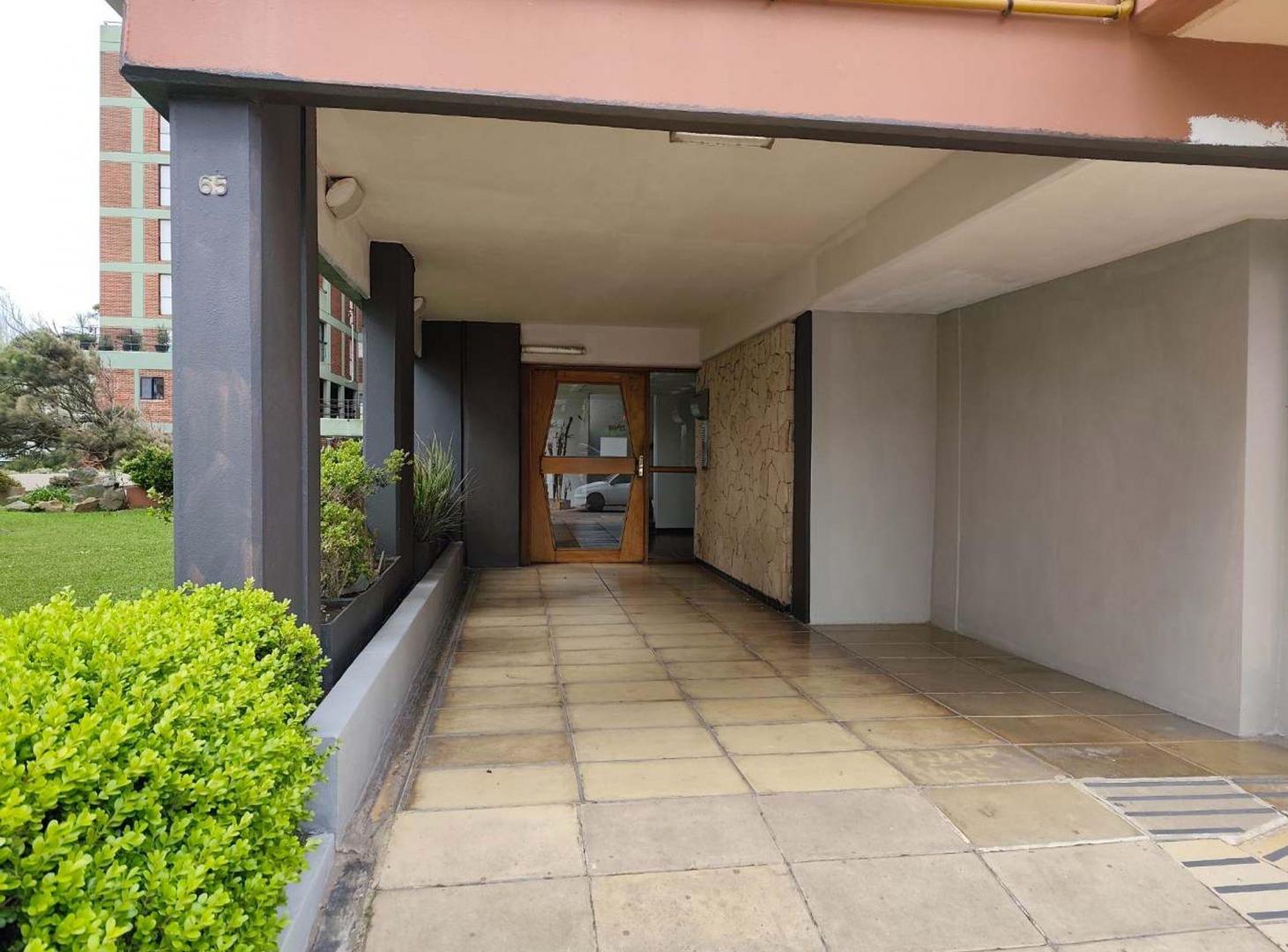 Foto de DEPARTAMENTO EN VENTA EN PINAMAR, imagen 2