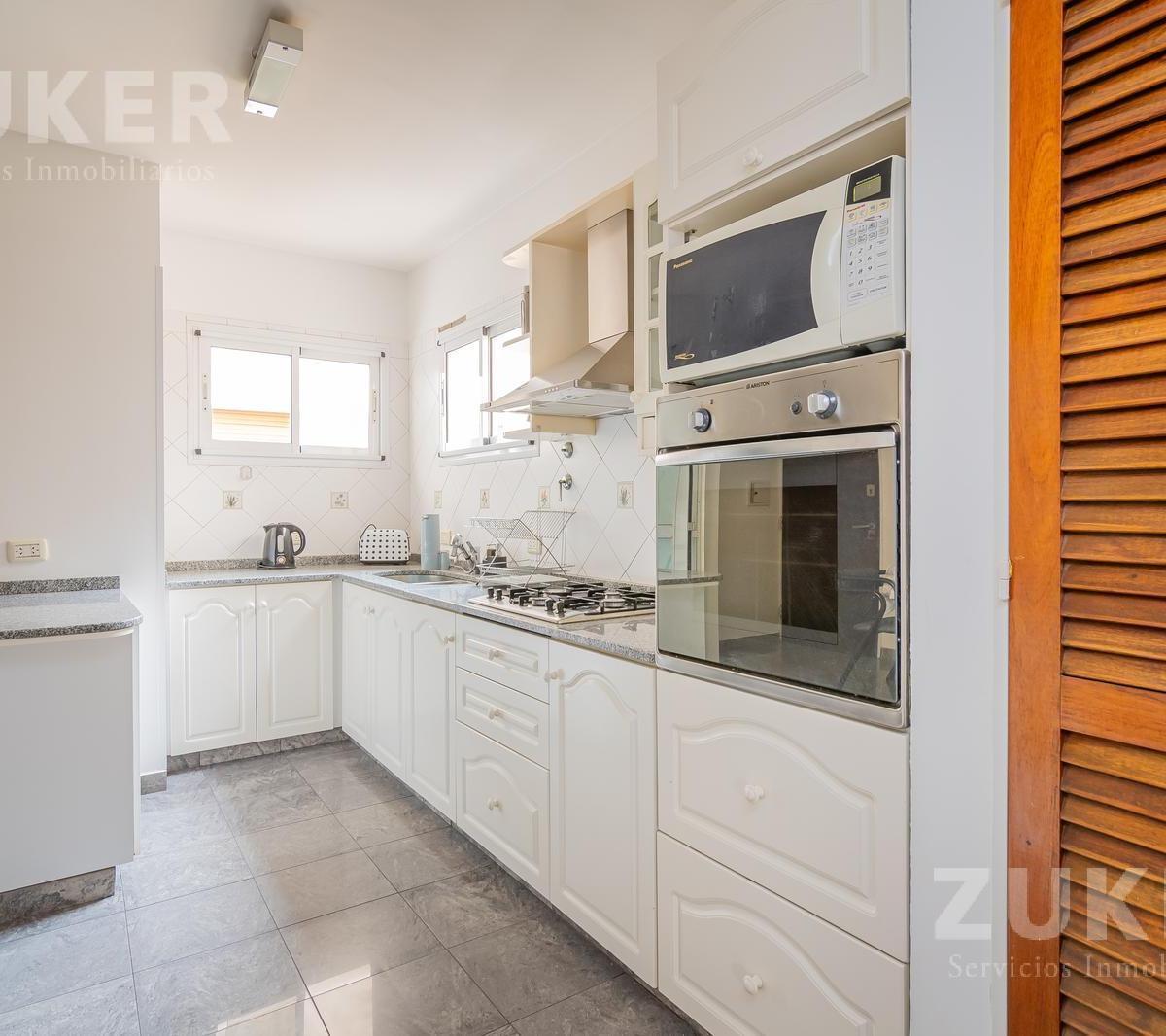 Departamento en Venta de 4 Ambientes + Dependencia en Caballito C/cochera 5