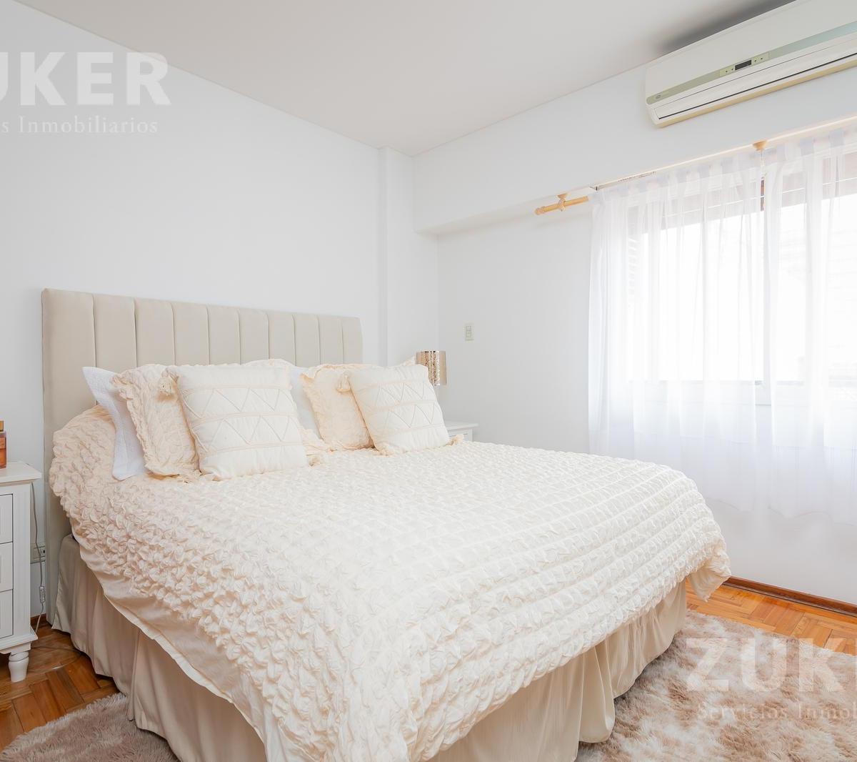 Departamento en Venta de 4 Ambientes + Dependencia en Caballito C/cochera 3