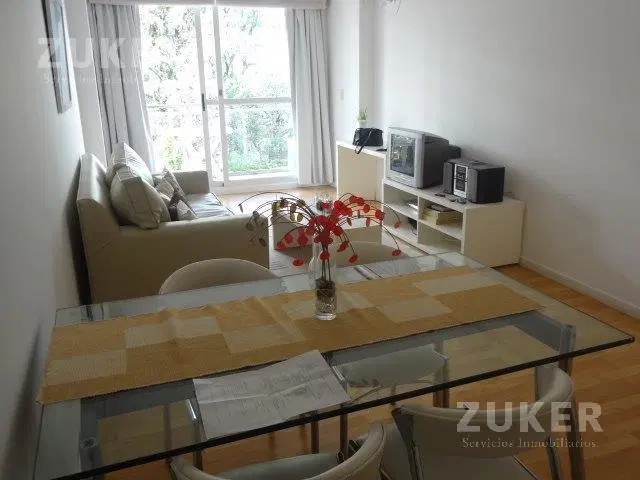 A hermoso y silencioso pulmón verde! Departamento AMOBLADO-Recoleta!! 1