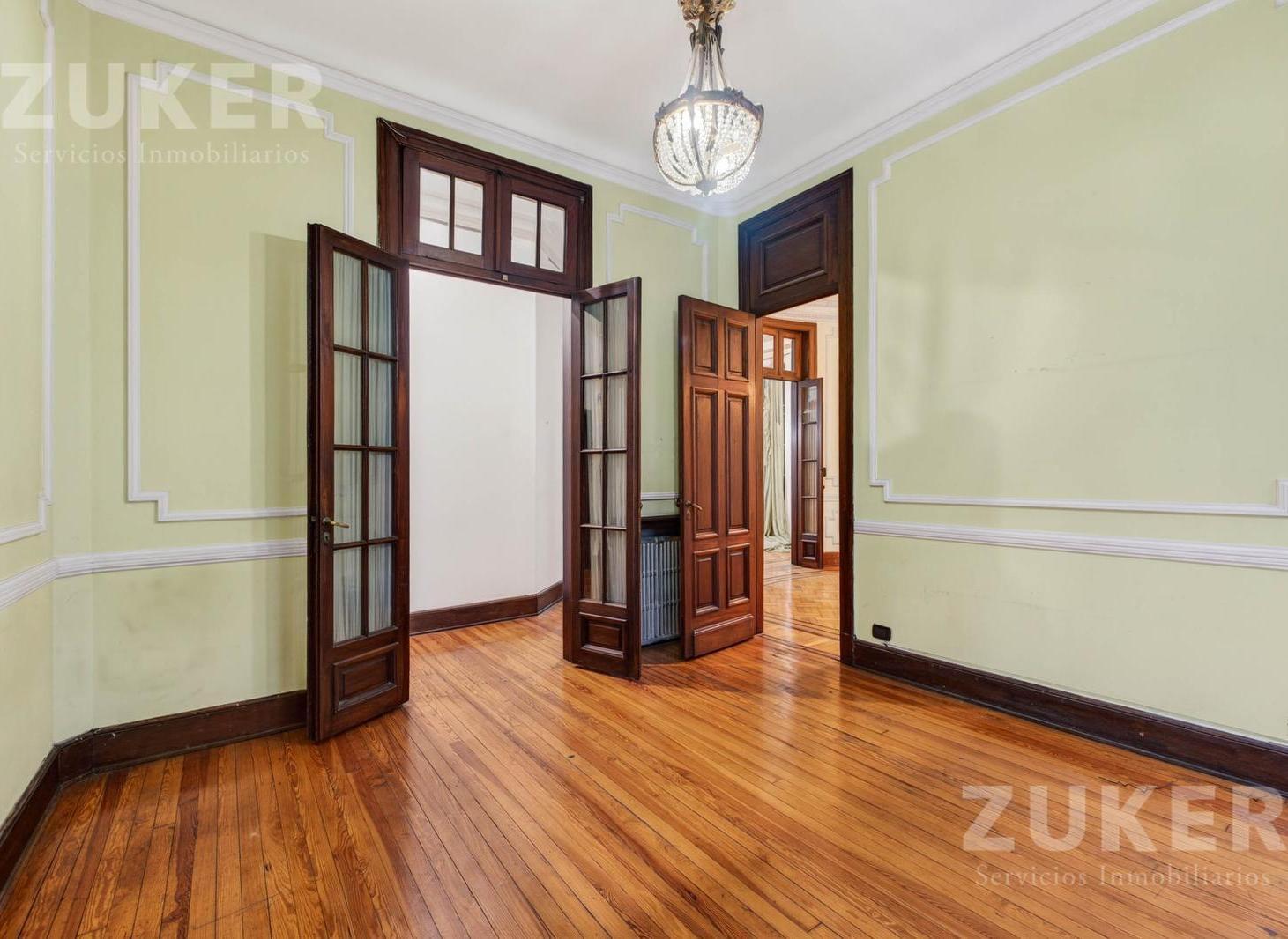 297 m² | Apto profesional | Ideal múltiples usos | Centro