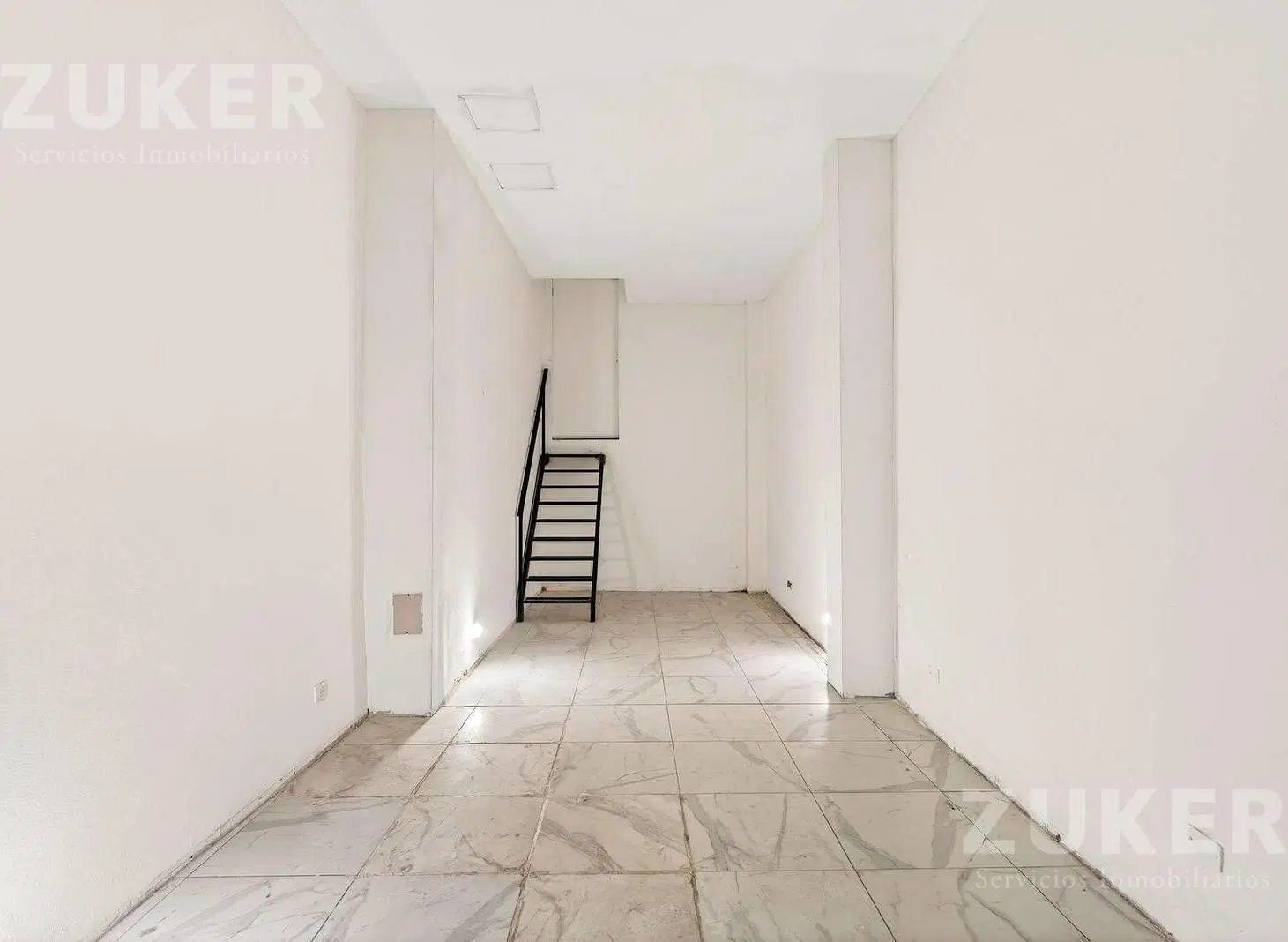 Alquiler local en Recoleta 2