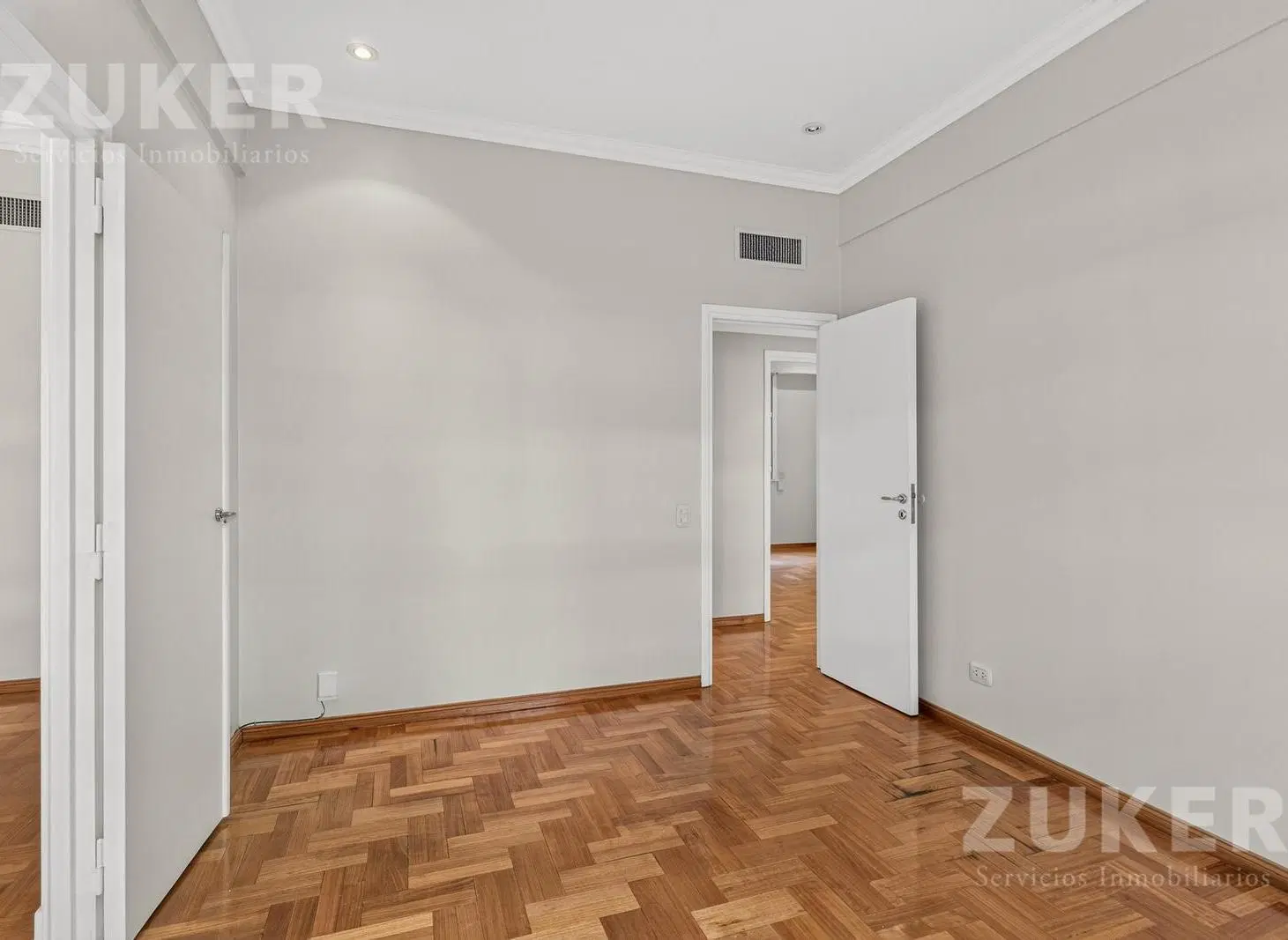 Departamento en venta 3 ambientes en Belgrano con baulera por escalera 2