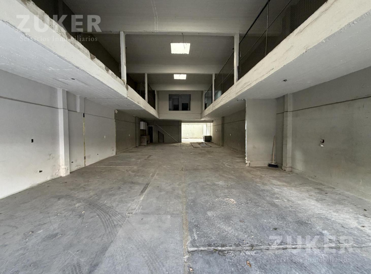 Foto de Deposito alquiler en Coghlan, imagen 3