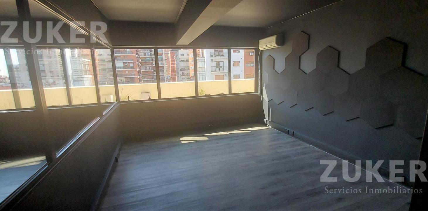 Foto de Hermosa Oficina 200 m Edificio Corporativo, con Cochera Dble en, imagen 3