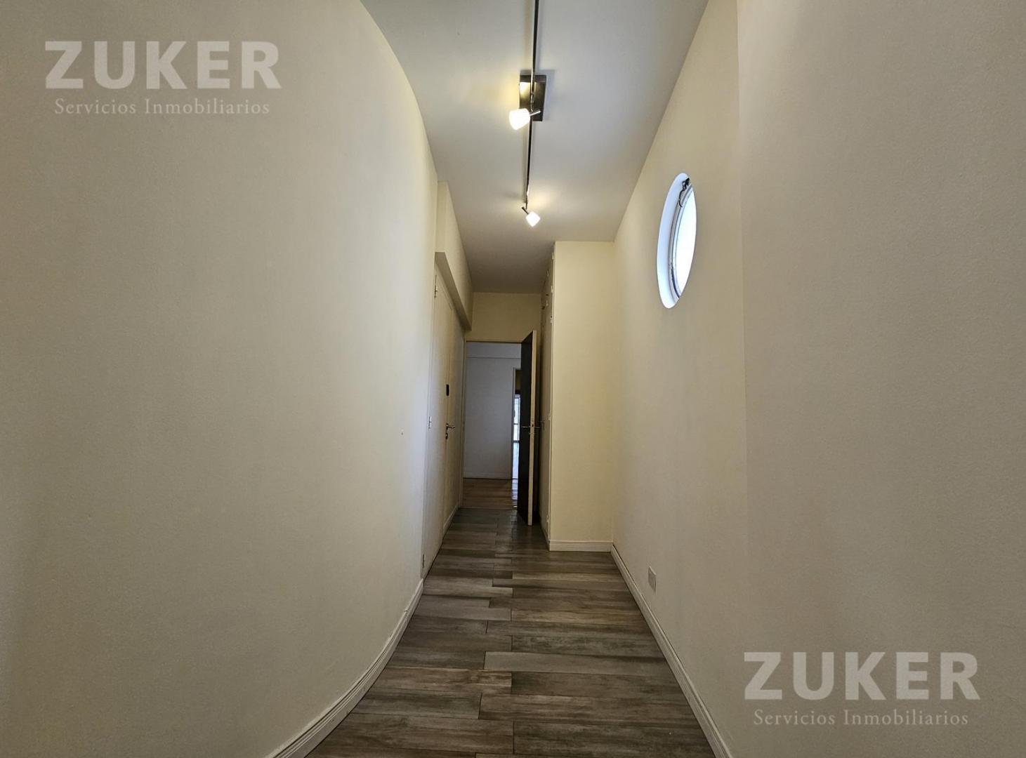 Foto de Piso 4 ambientes de categoria con cochera., imagen 4