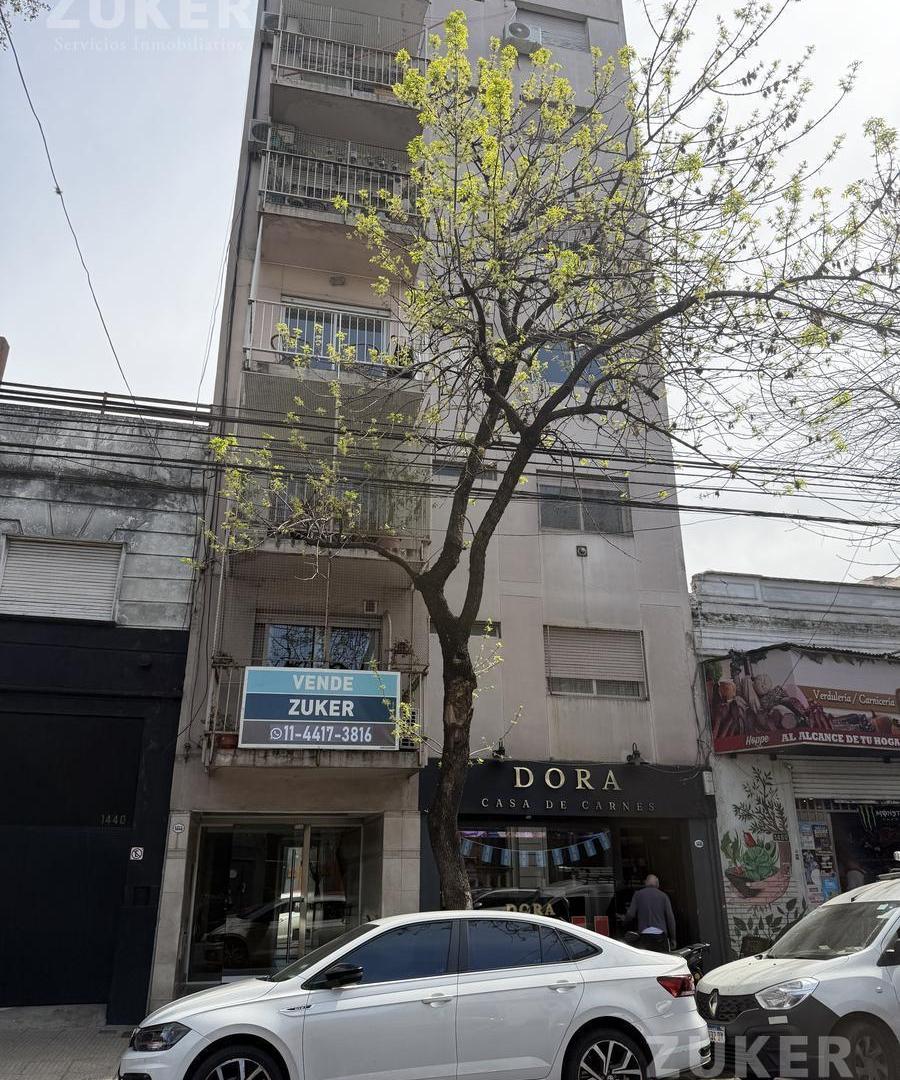 Foto de Departamento en Palermo de 3 ambientes con Balcon al frente a reciclar ., imagen 1