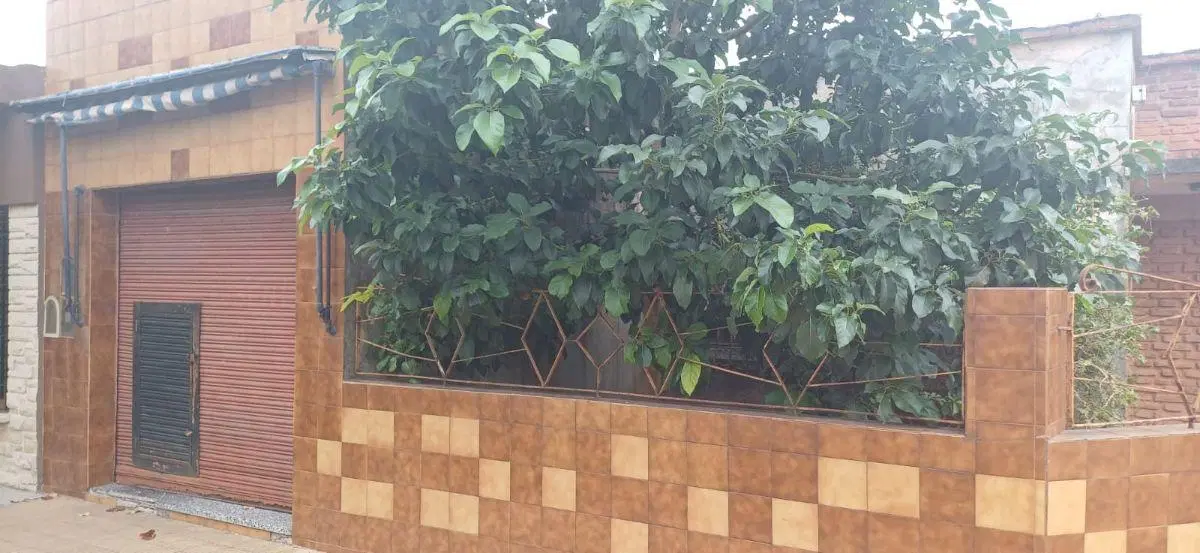 Casa de 5 Amb. C/Patio y cochera 60% Contado, 40 % Financiación directa 2