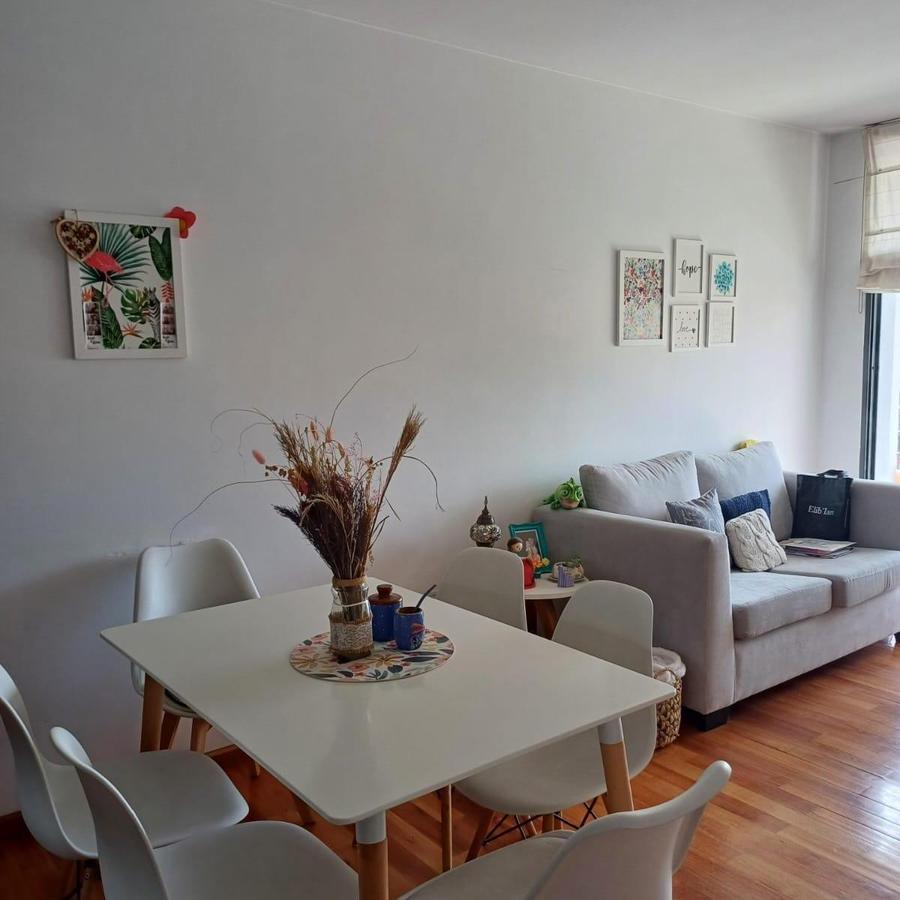 Foto de Departamento de 48 m² con 1 habitación en venta en Lomas de Zamora, imagen 2