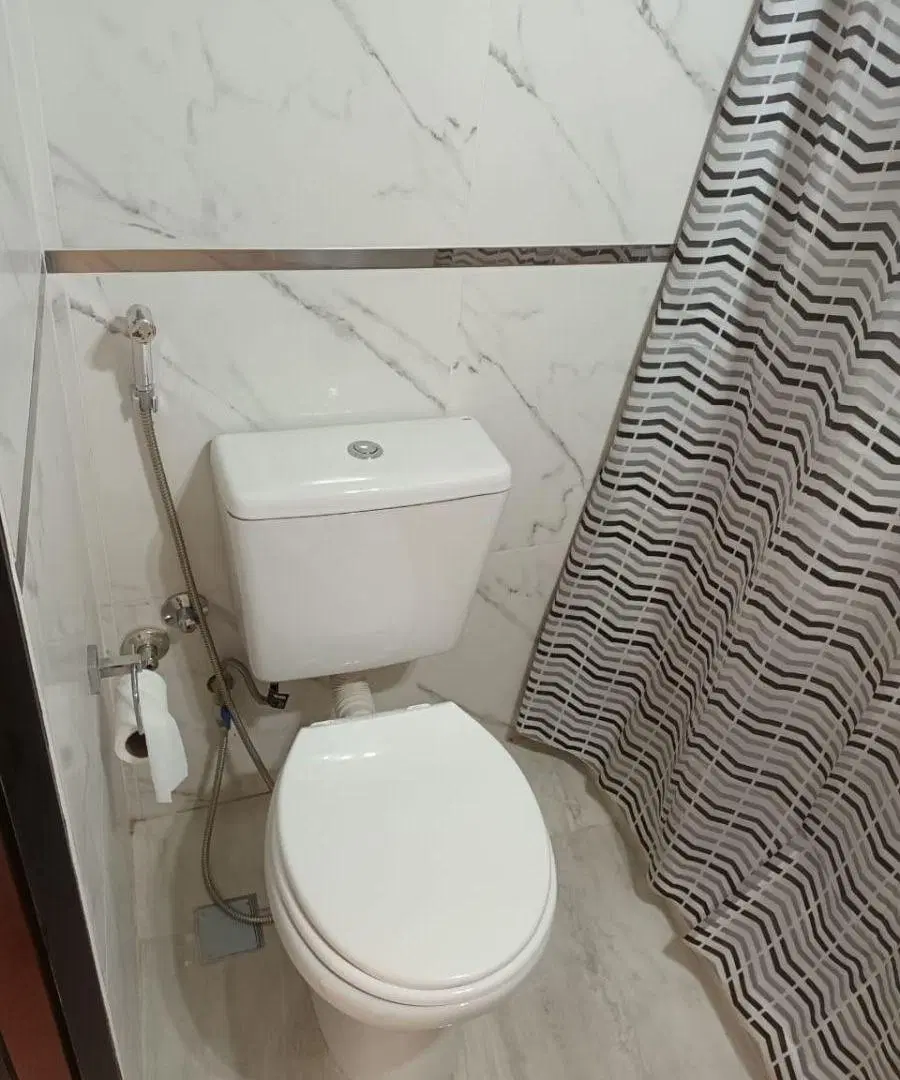 DEPARTAMENTO MUY BUENA UBICACIÓN 5