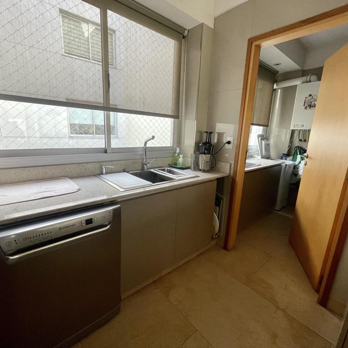 Venta Piso Categ 4 Amb 2 Coch. Oficina Separada. Caballito. 2