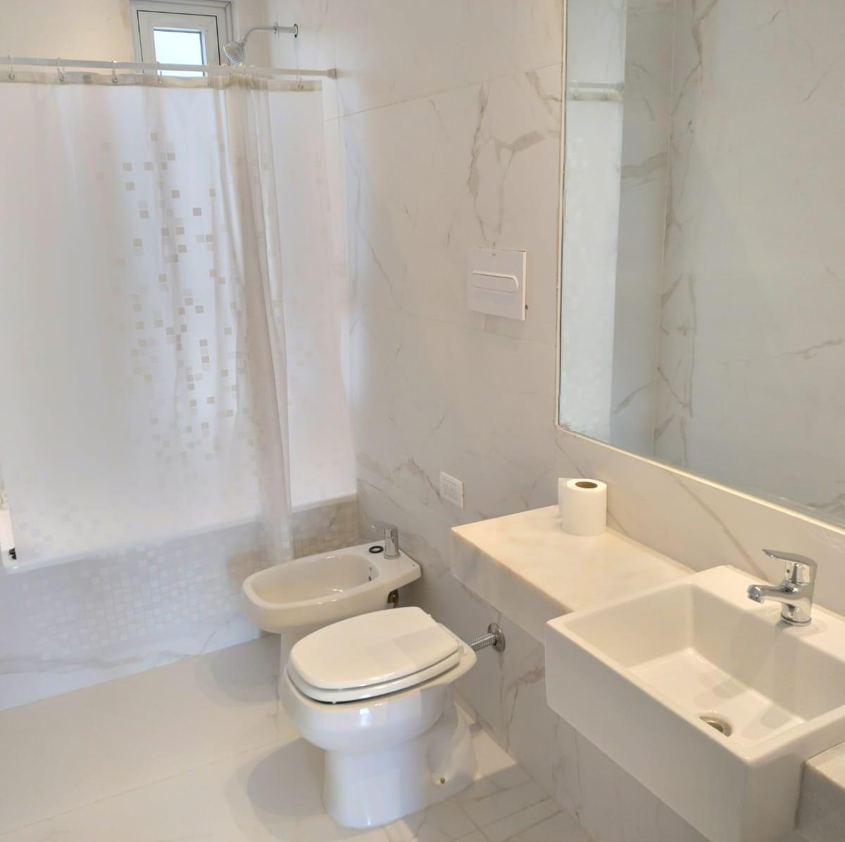 Venta. 3 Amb. Ful Amenities. Amplio Balcón Aterrazado. Piscina/gym/laundry/recepción 24hs 4