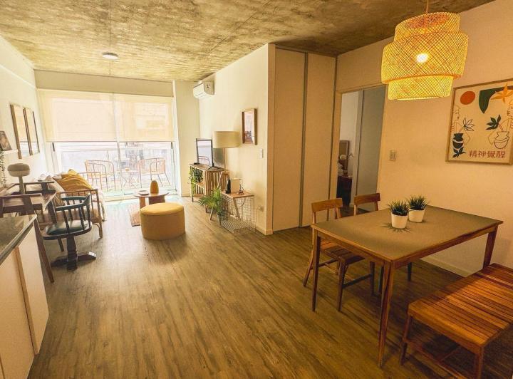 Alquiler con muebles. Gym. Pileta en piso 18. Recepción Seguridad 24hs. Palermo Hollywood. 2