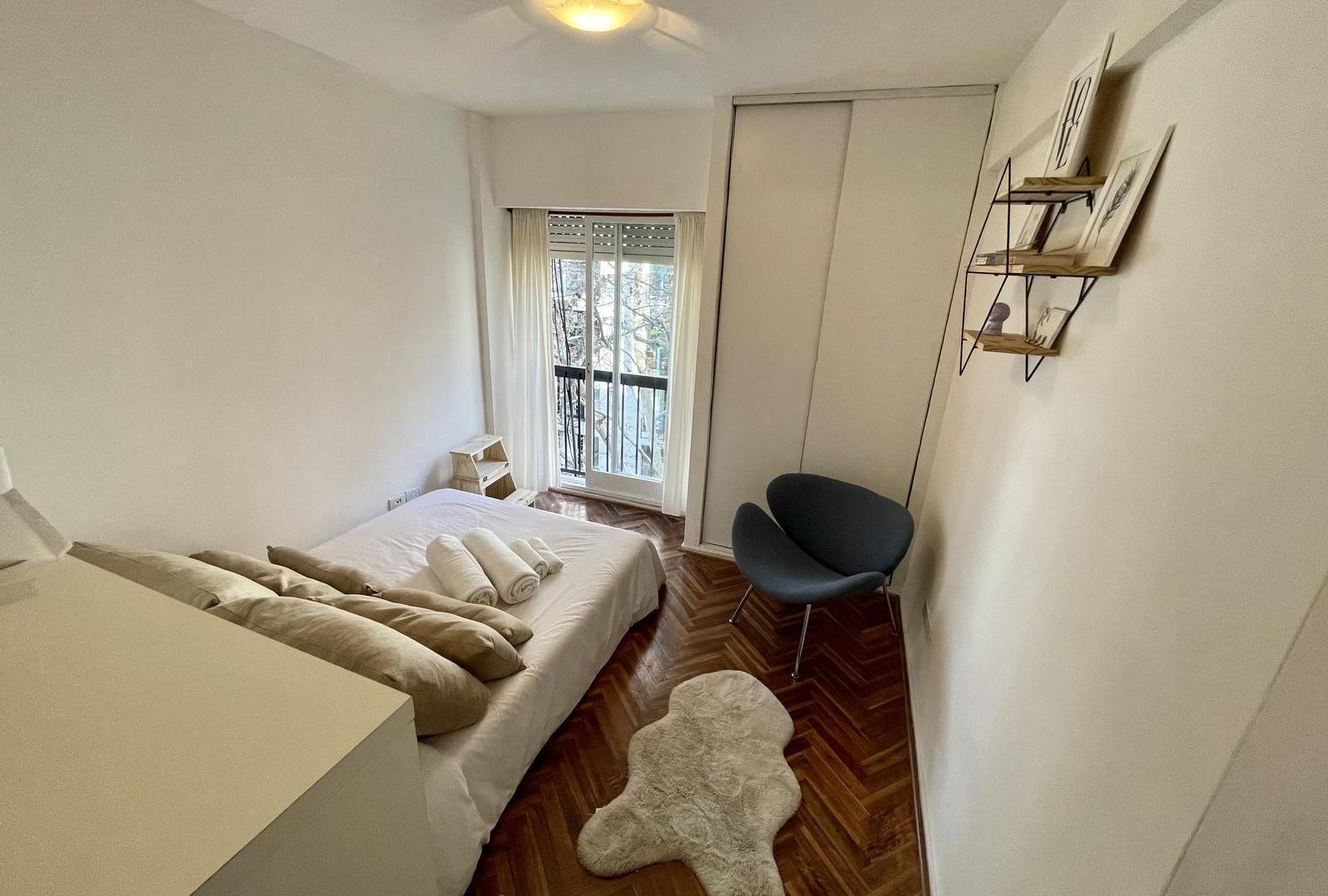 Alquiler temporario monoambiente amoblado en Palermo Nuevo. 2 pax. Excelente ubicacion.