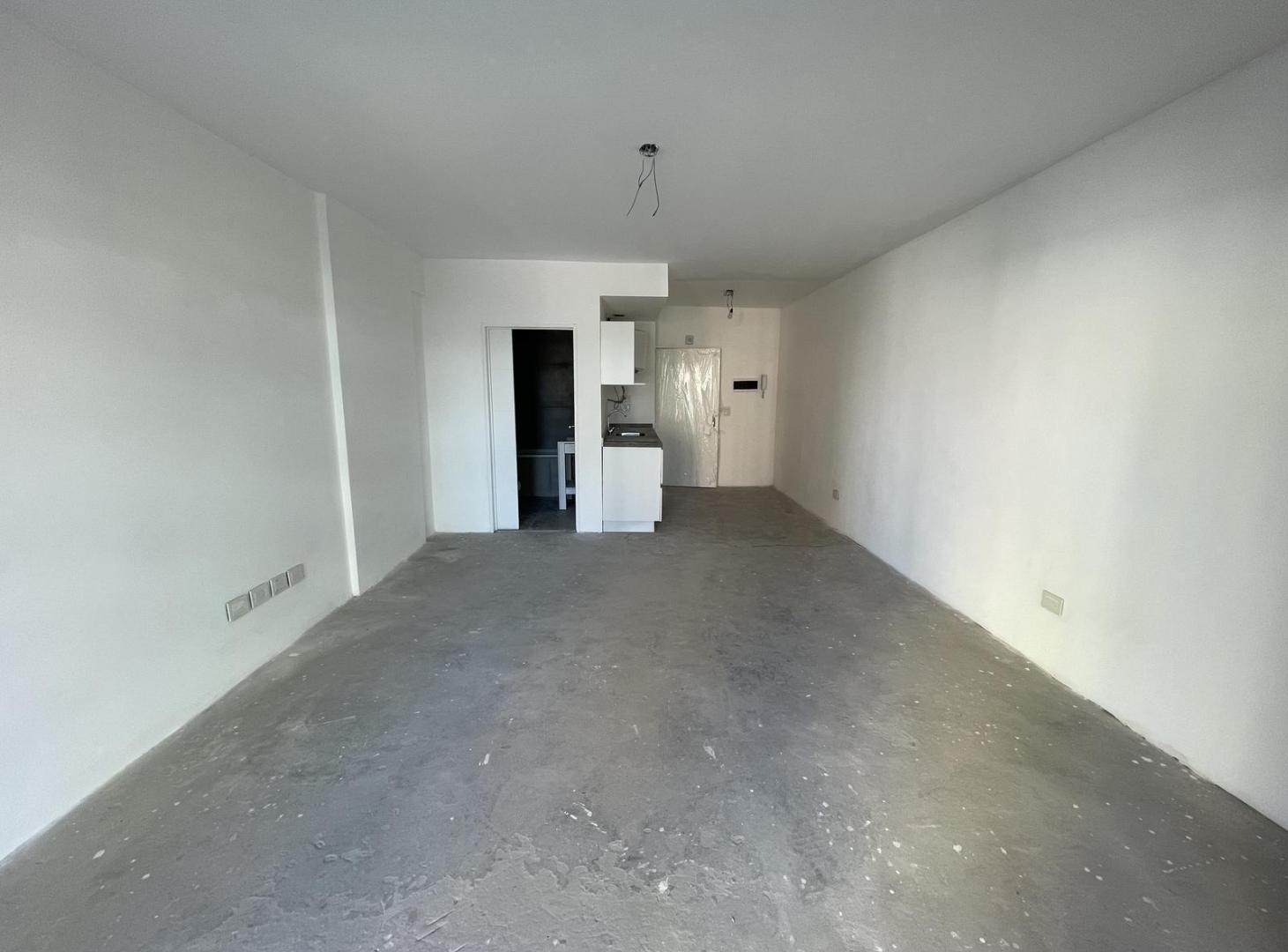 Foto de Oficina monoambiente sobre Av Del Libertador en Belgrano Distrito, imagen 4