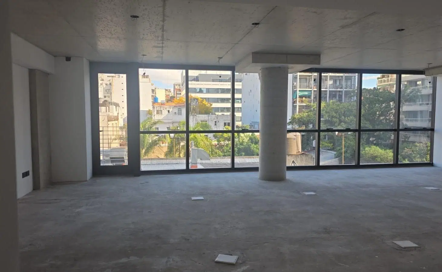 Alquiler Amplia Oficina Monoambiente Belgrano Distrito Financiero Edificio de oficinas Sustentable 2