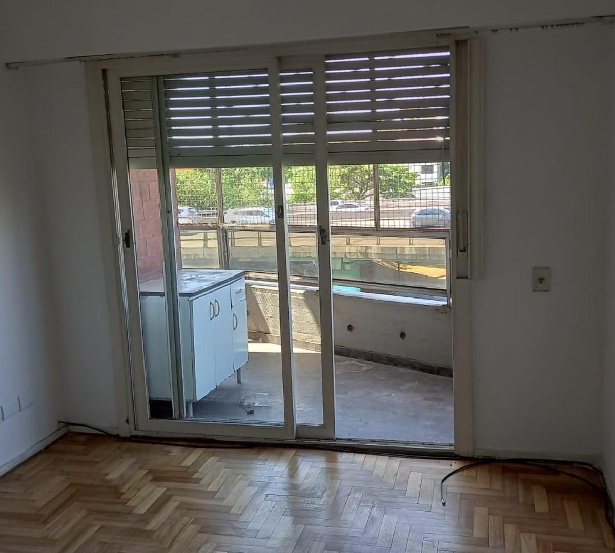 DPTO. 3 DORMITORIOS en VENTA en VICENTE LÓPEZ!!!