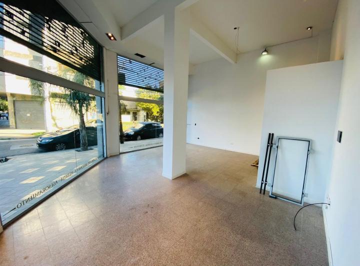 Alquiler Local centrico en Villa Ballester 2