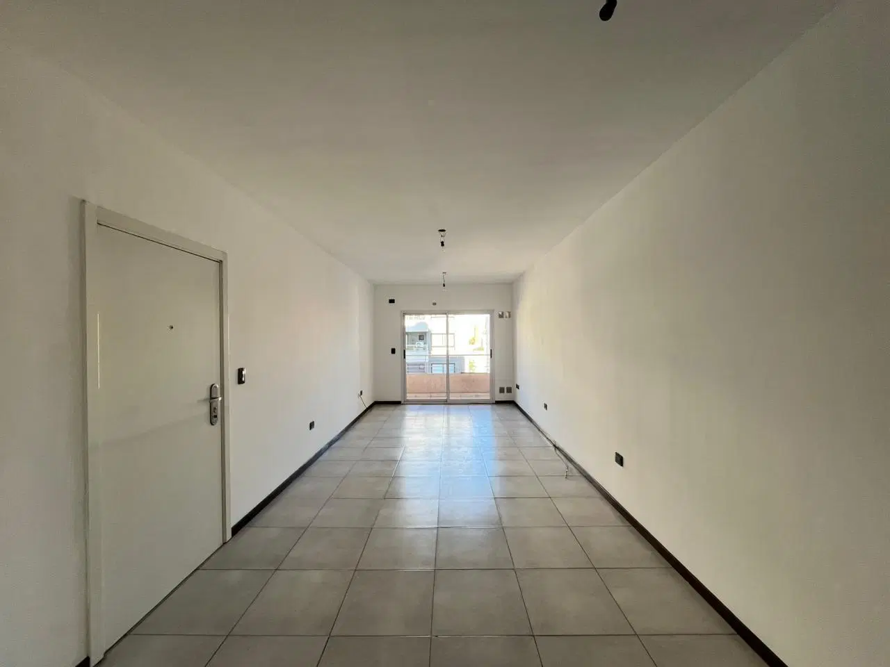 Alquiler departamento monoambiente cochera centrico General San Martin 5
