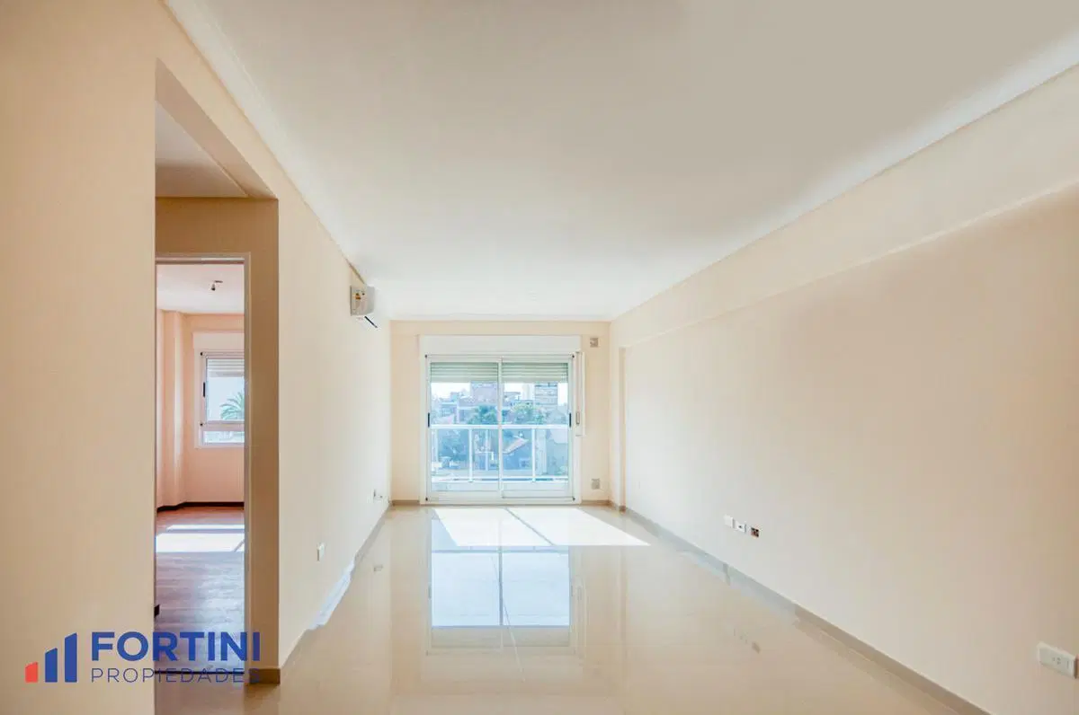 Alquiler Departamento 3 ambientes cochera cubierta Villa Ballester 2