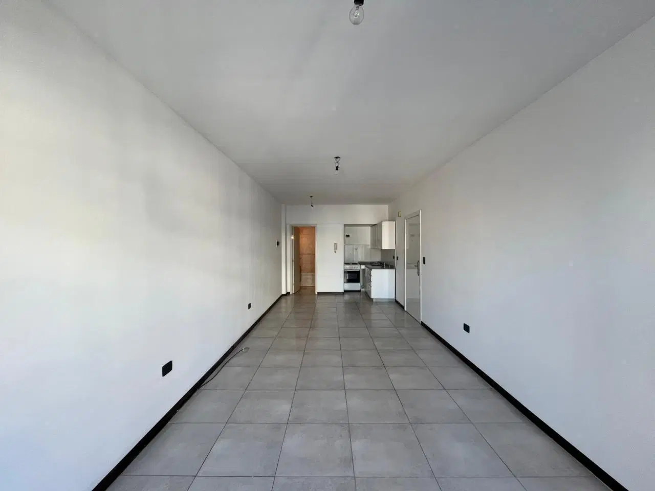Alquiler Departamento Monoambiente cochera descubierta centro San Martin 5