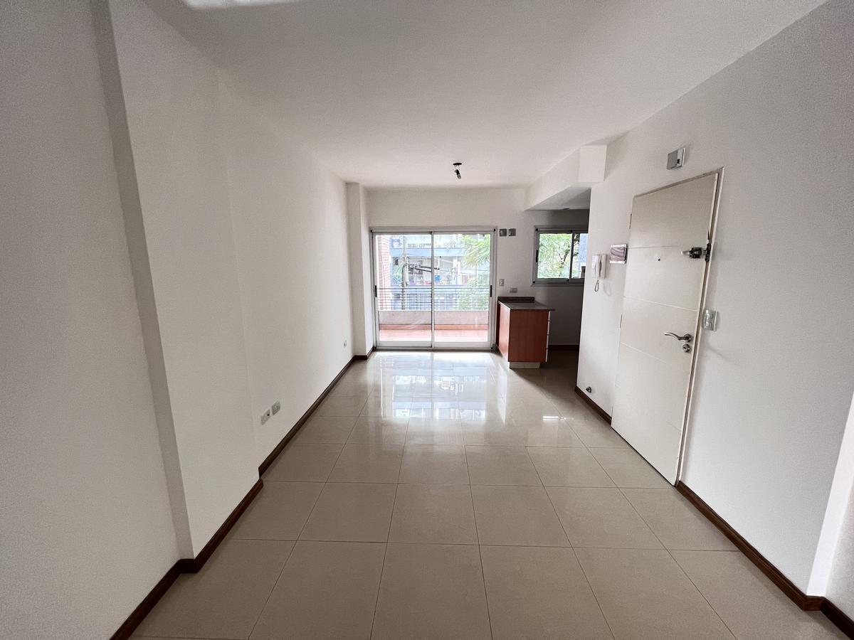 Foto de Alquiler Departamento 2 Ambientes Parrilla Villa Ballester, imagen 4