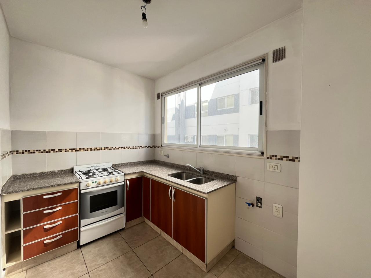 Foto de Alquiler Departamento 2 Ambientes Villa Ballester, imagen 3